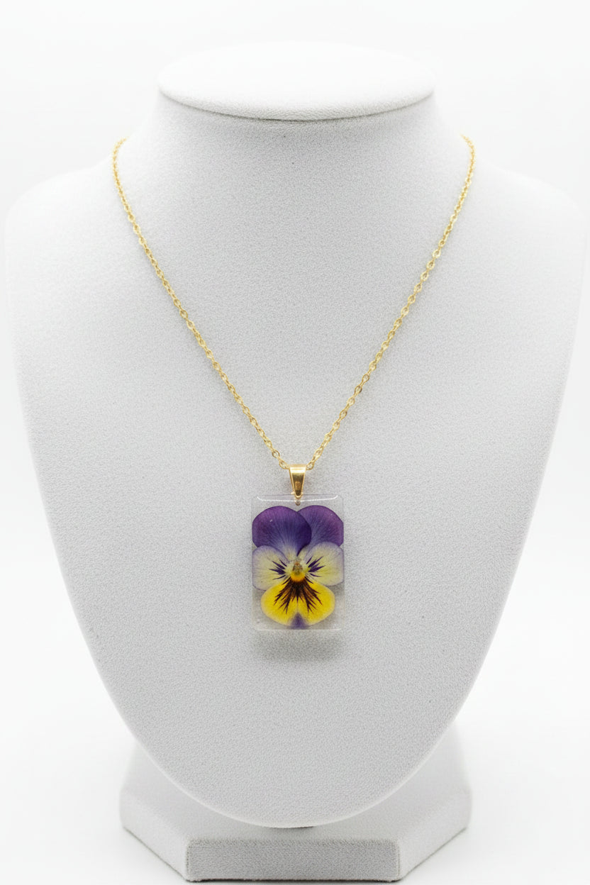 Pansy necklace