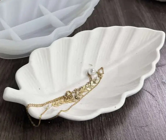 Leaf Tray